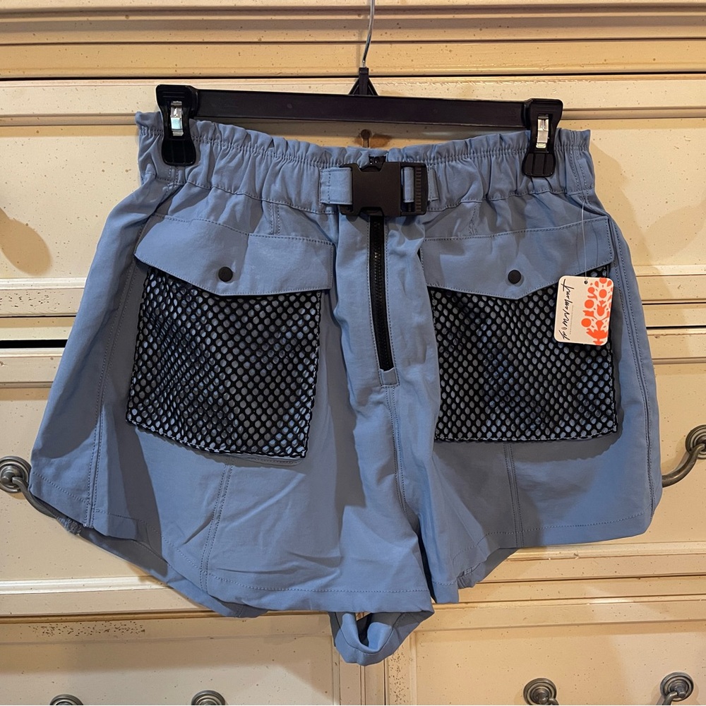 Free People Movement Shorts Size Medium NWT